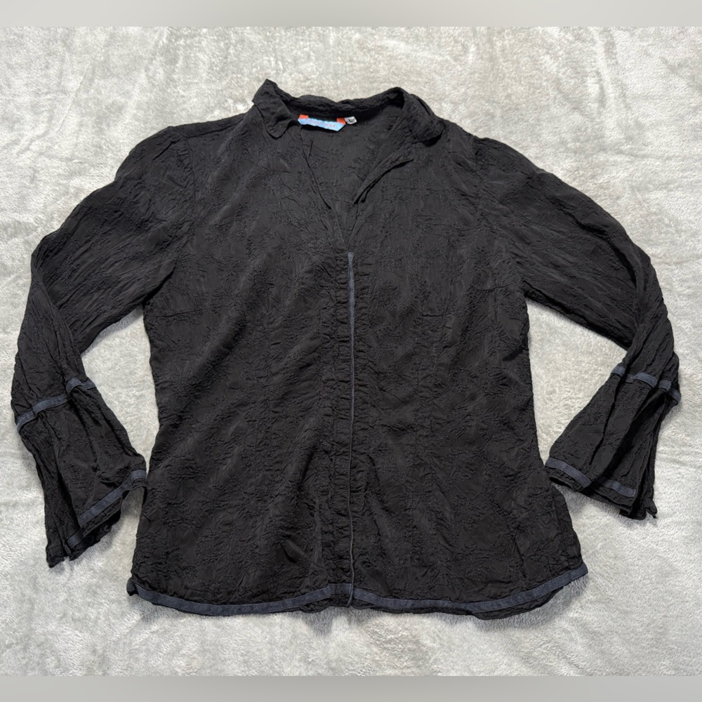 Johnny Was Buttom Down Blouse Women’s L Black  Embroidered Boho Hippie Sheer